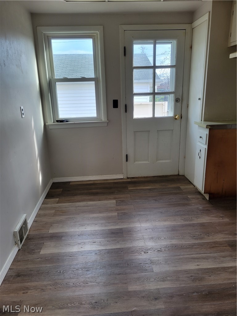 4127 Lowden Road Property Photo 6