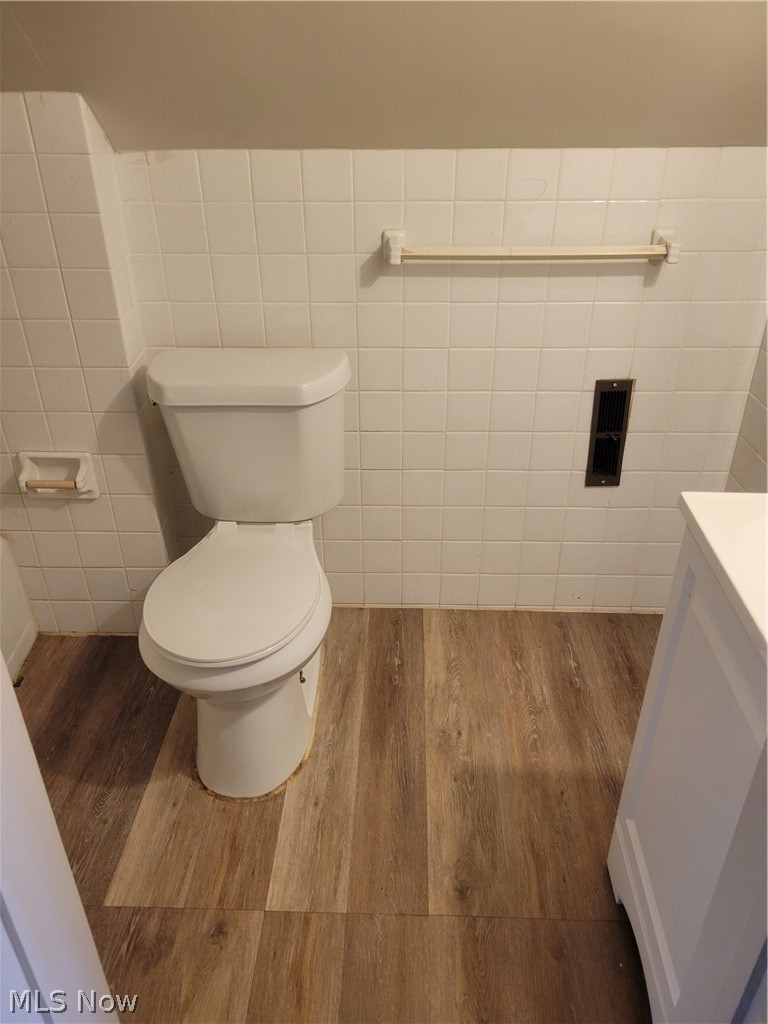 4127 Lowden Road Property Photo 11
