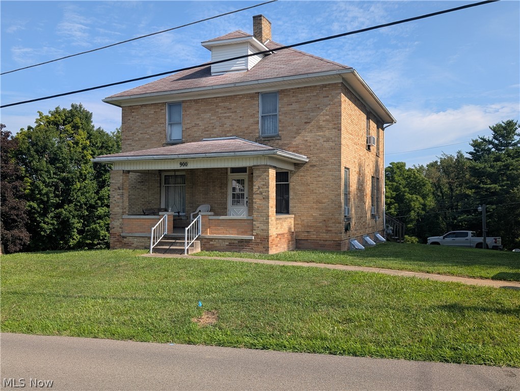 900 W Brown Street Property Photo 1