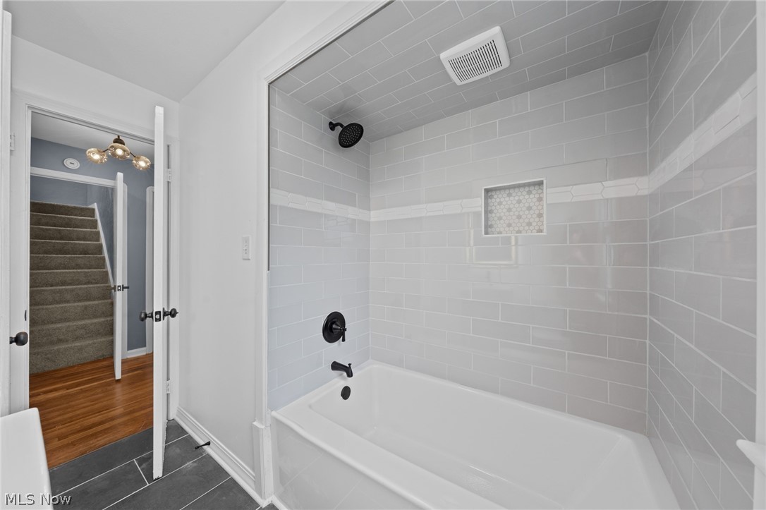 8219 Wainstead Drive Property Photo 19