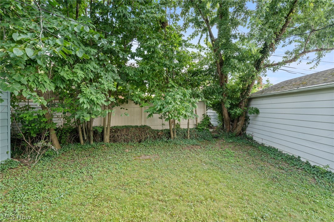 8219 Wainstead Drive Property Photo 36