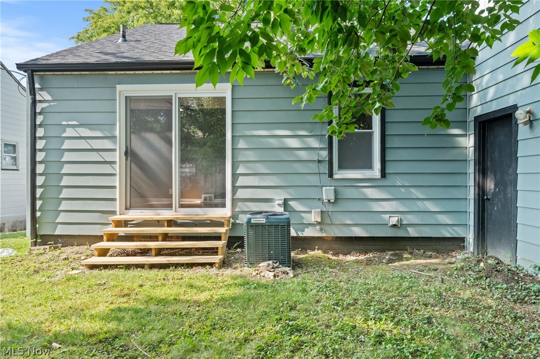 8219 Wainstead Drive Property Photo 37