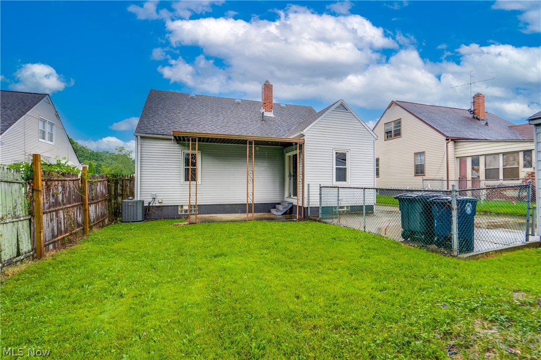 705 E Catawba Avenue Property Photo 26