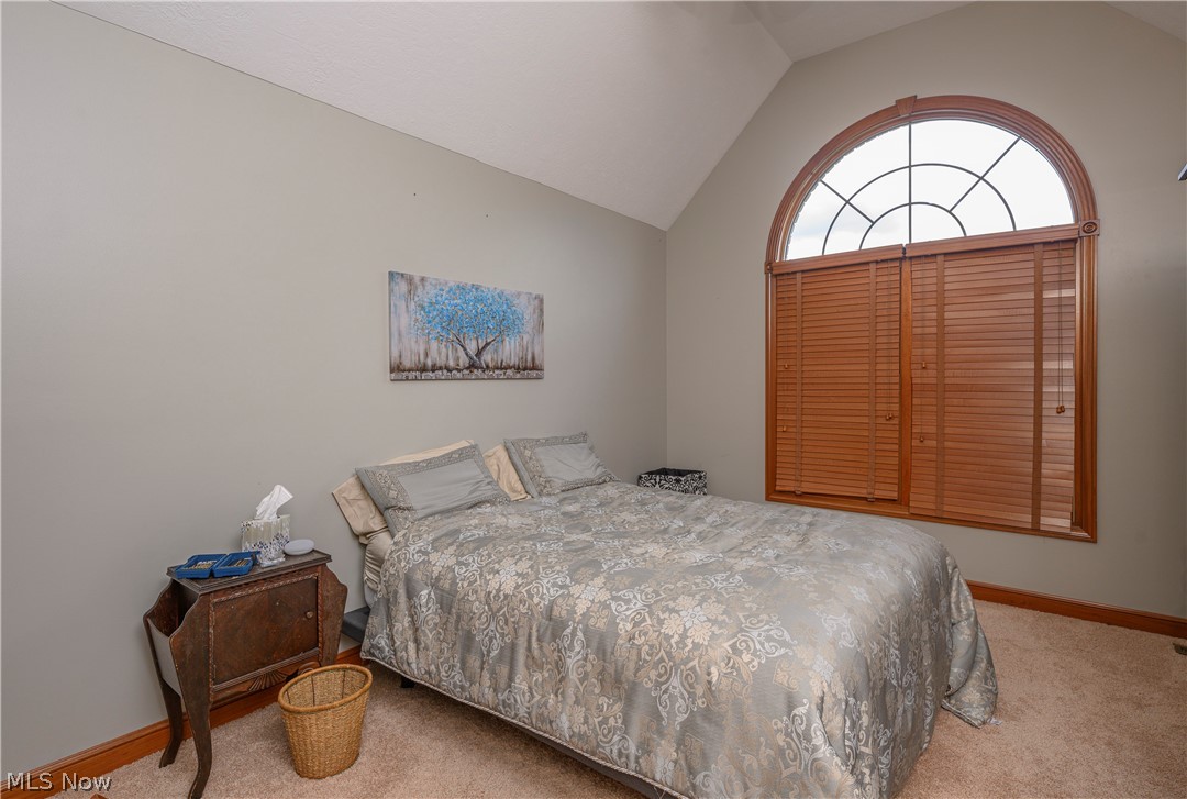 827 Mesa Verde Drive Property Photo 33