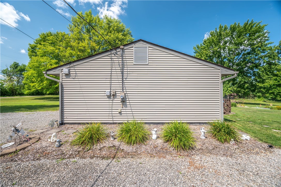 6142 Fairview Road Property Photo 35