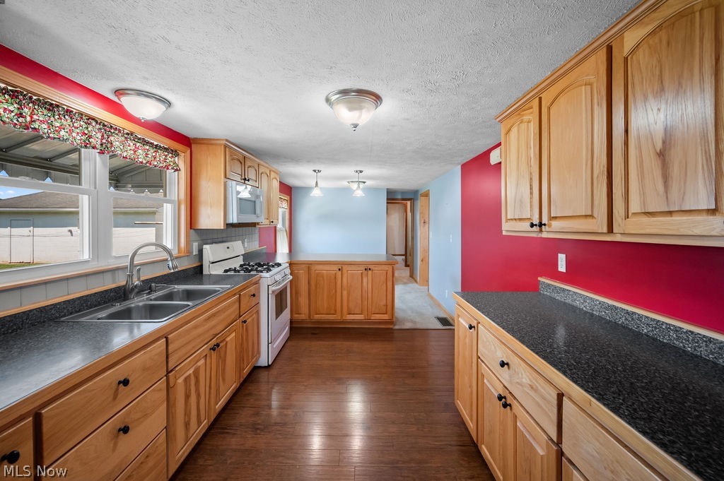466 Palestine Road Property Photo 10