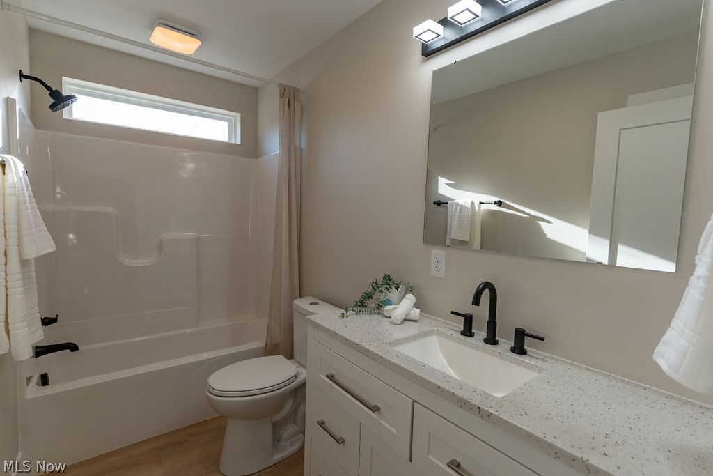22 Summit Avenue Property Photo 29