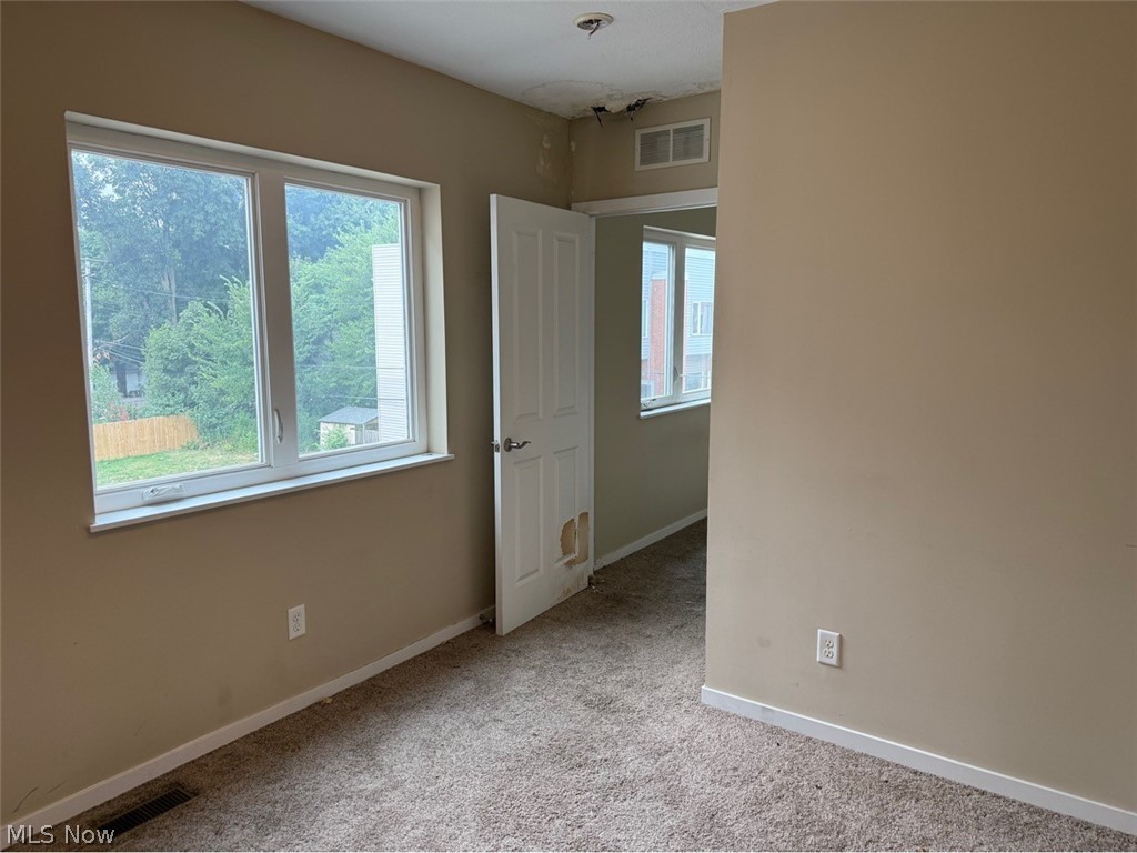 5703 Bridge Avenue Property Photo 9