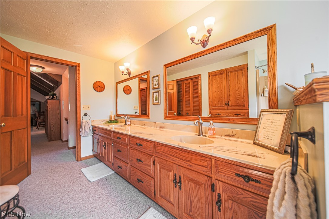 16455 Dover Road Property Photo 18