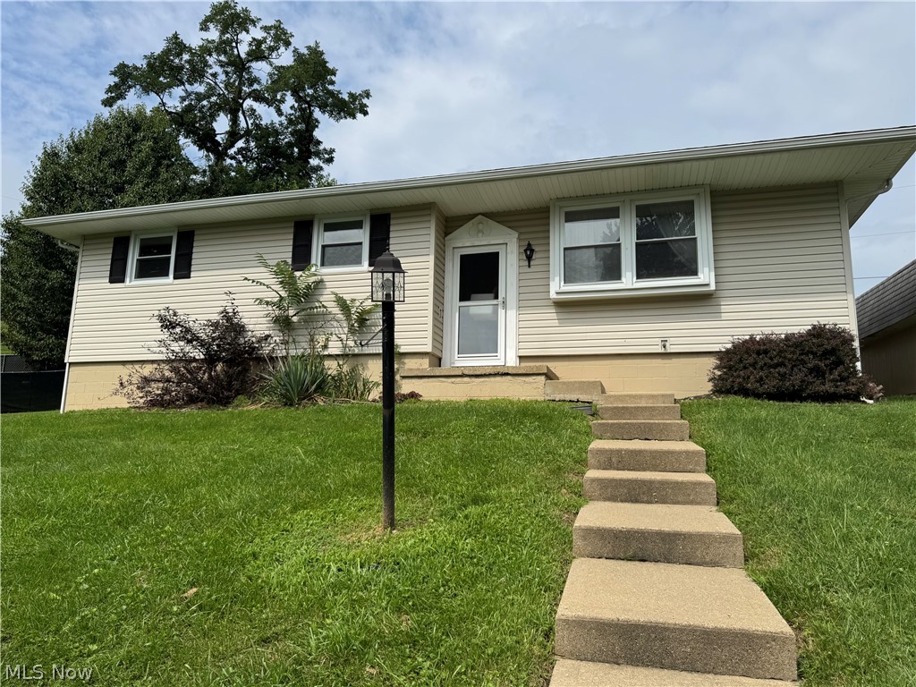110 Locust Drive Property Photo 1