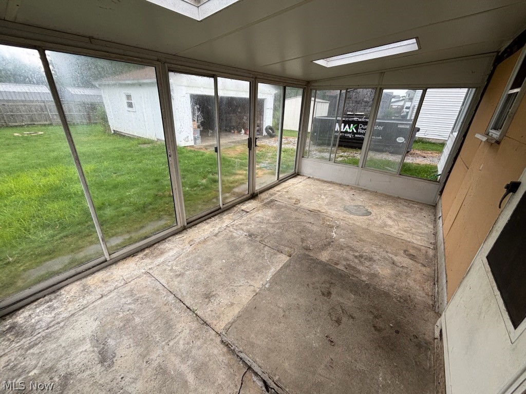 9888 Short Drive Property Photo 19