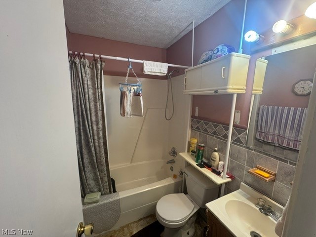 978 Elberon Avenue Property Photo 4