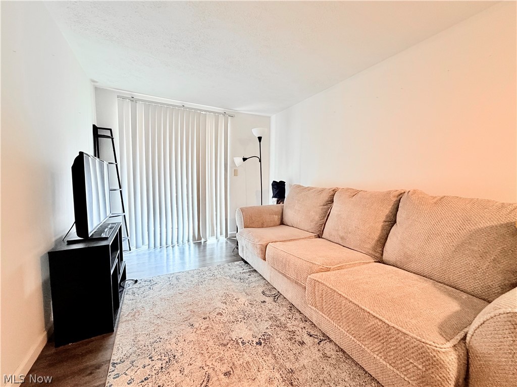 1601 Hill Street Property Photo 7