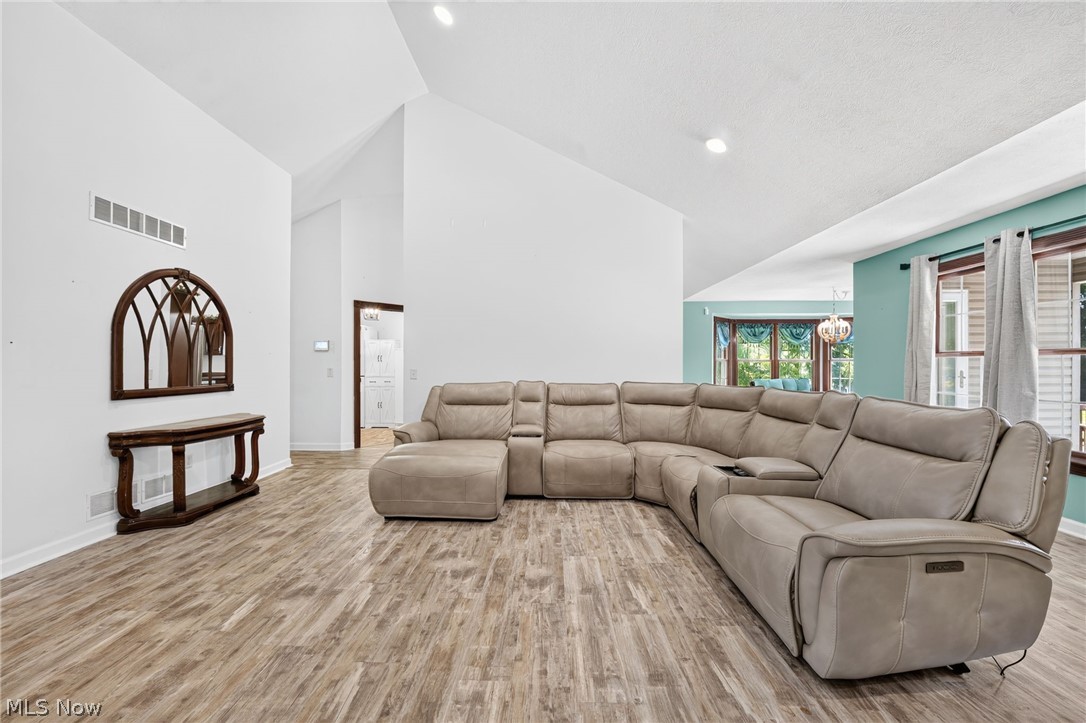 3948 Johnson Road Property Photo 4