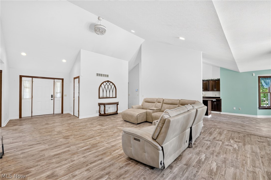 3948 Johnson Road Property Photo 5