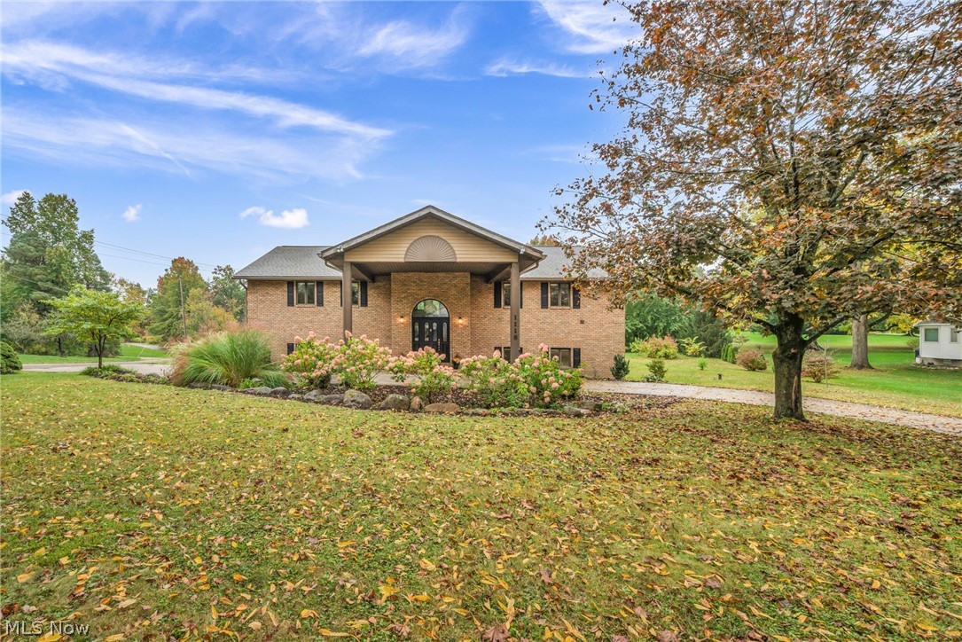 1118 Lake Martin Drive Property Photo 1
