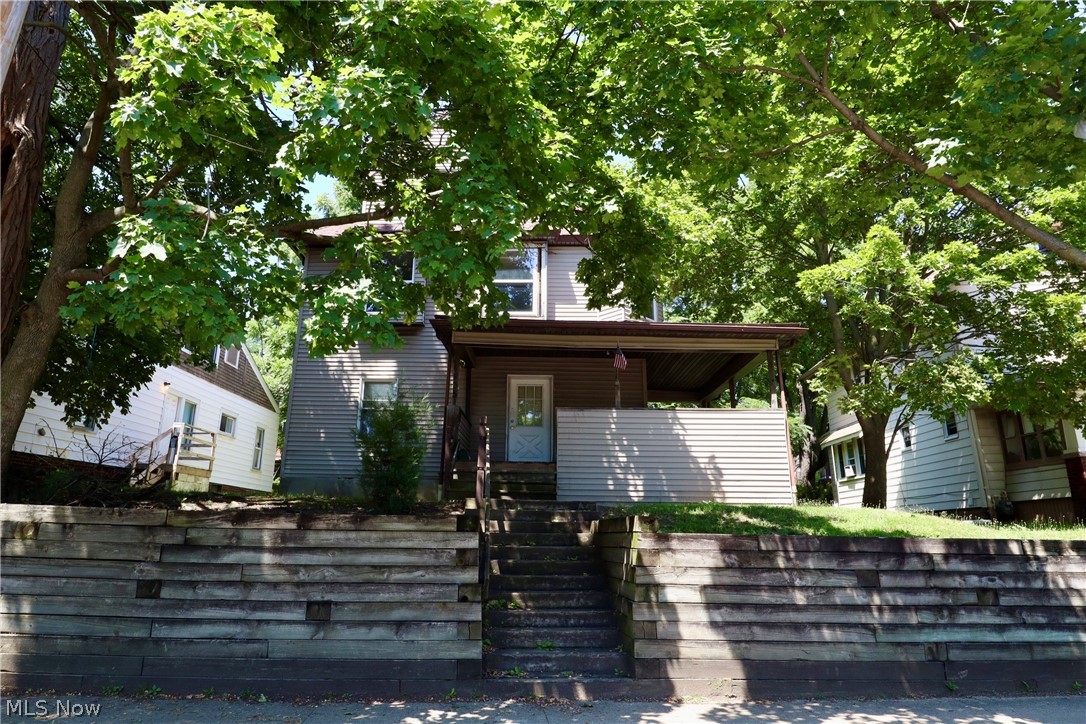 835 Kenmore Boulevard Property Photo 1