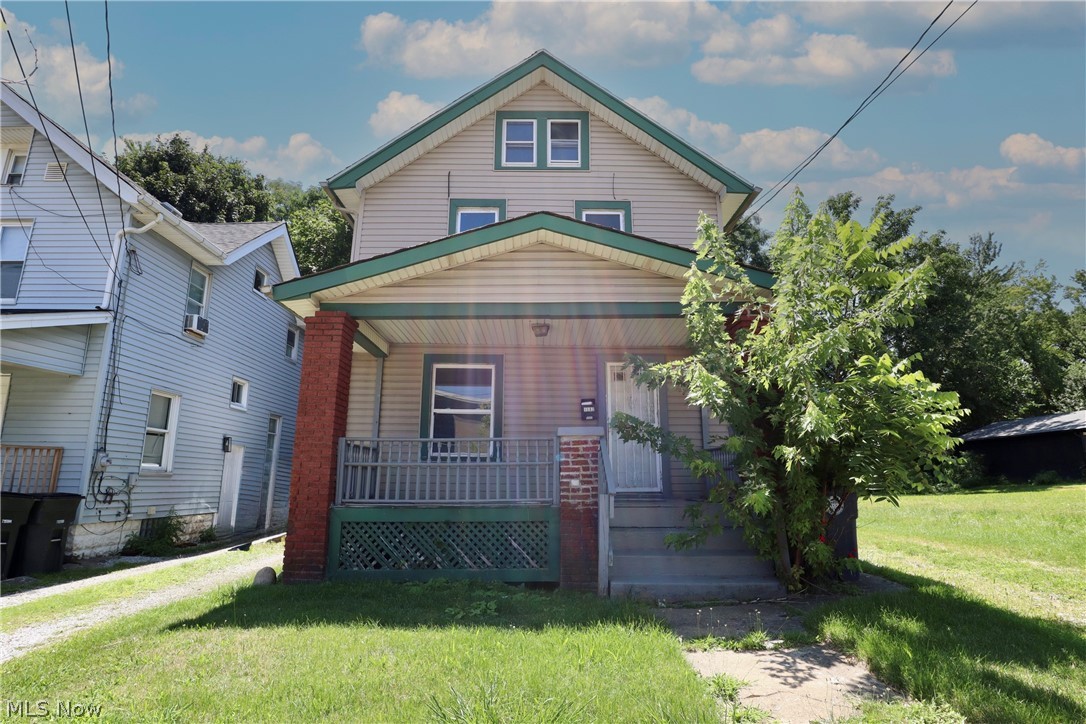 1182 5th Avenue Property Photo 1