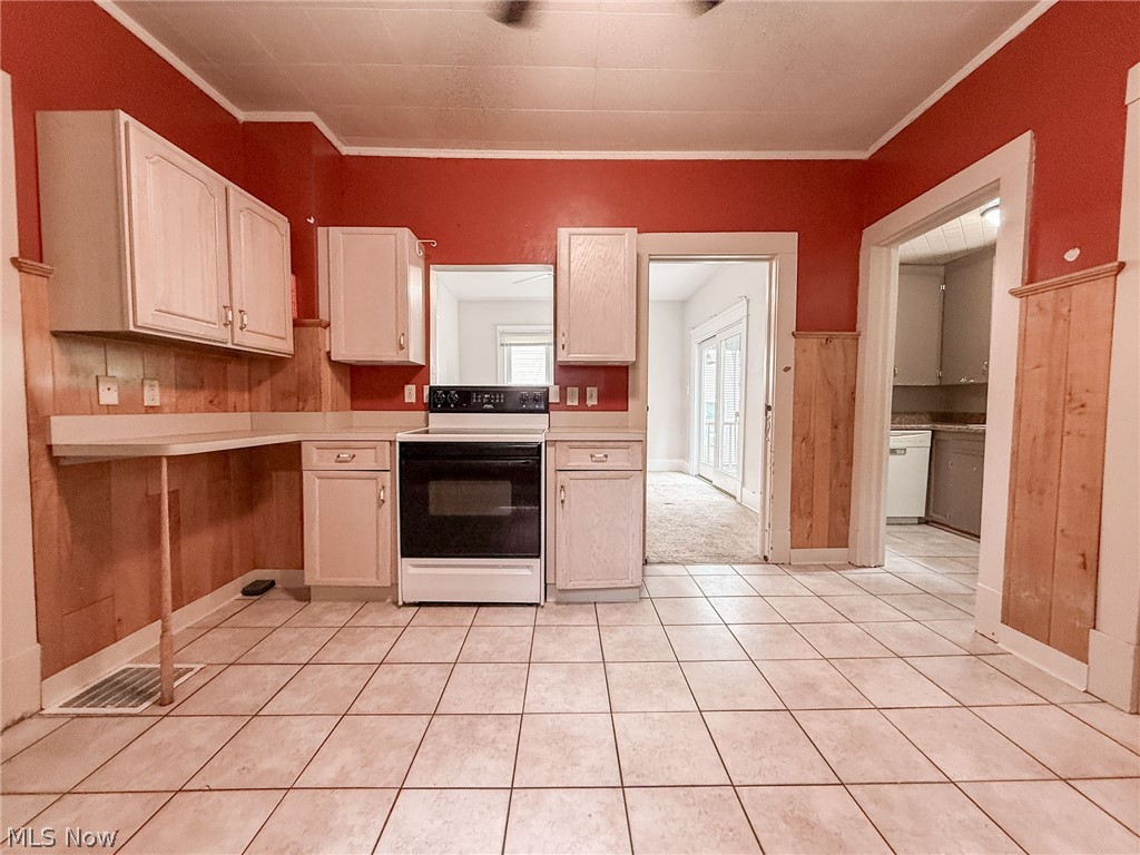168 Poland Avenue Property Photo 11