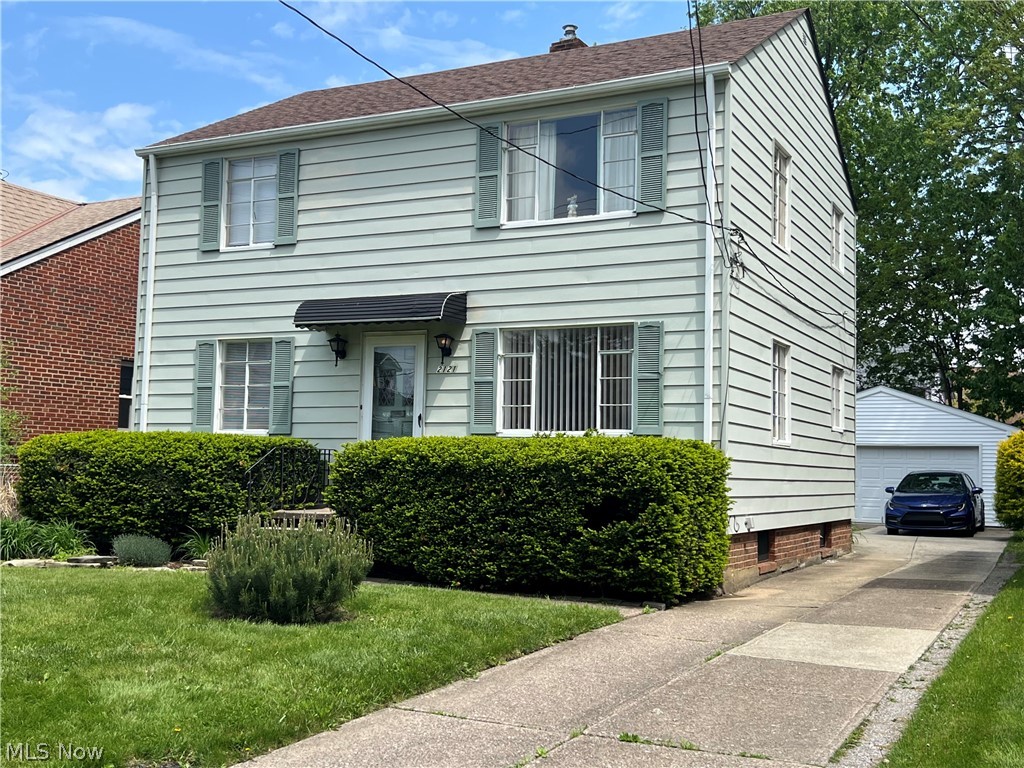 2119 Warren Road