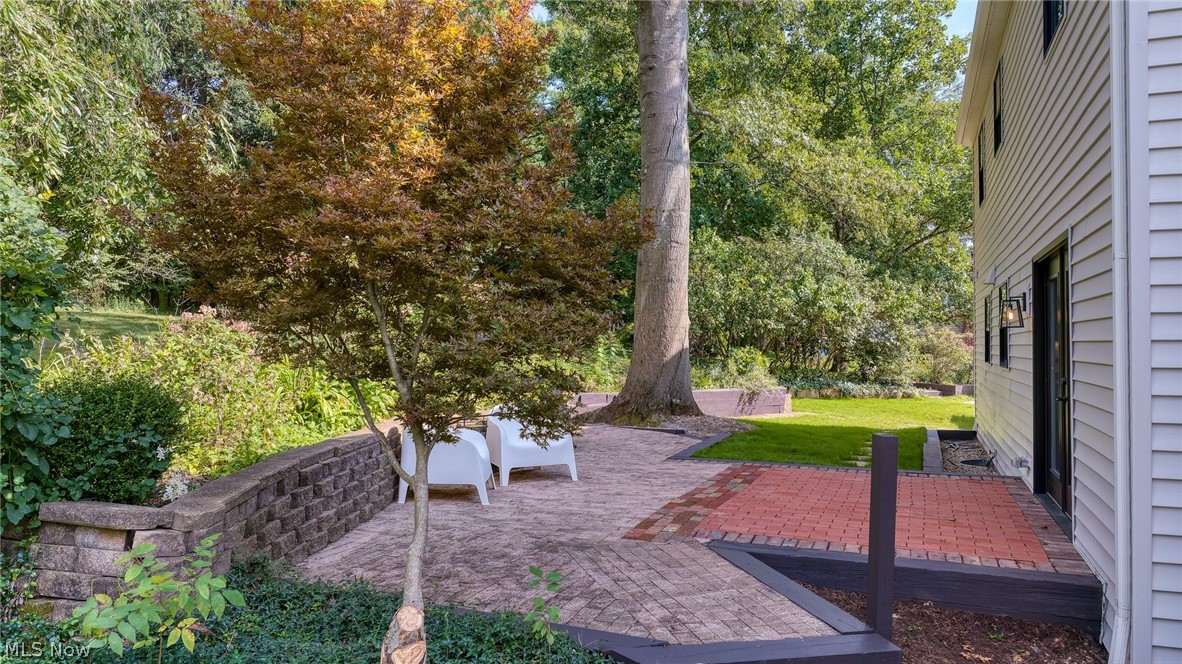 77 Parmelee Drive Property Photo 2