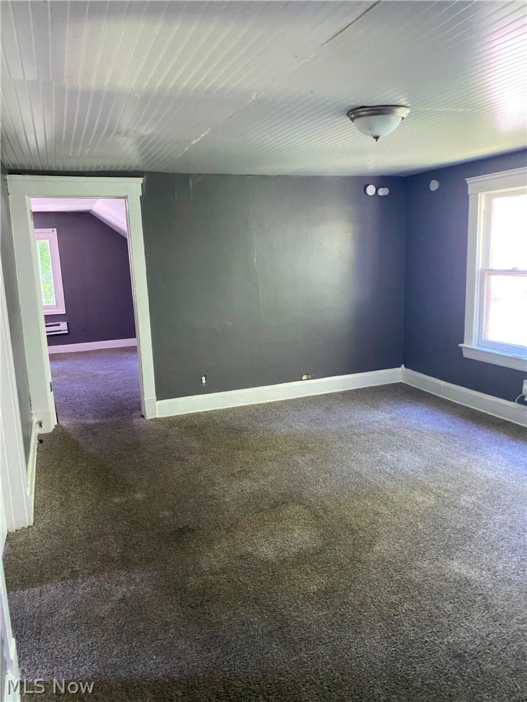 3155 W 48th Street Property Photo 15