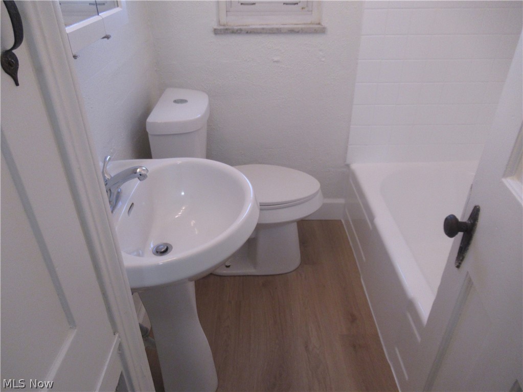 29107 Fuller Avenue Property Photo 15