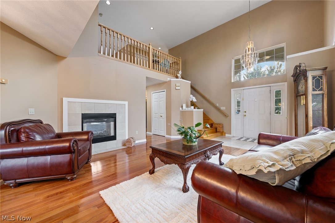 4851 Gateway Drive Property Photo 8