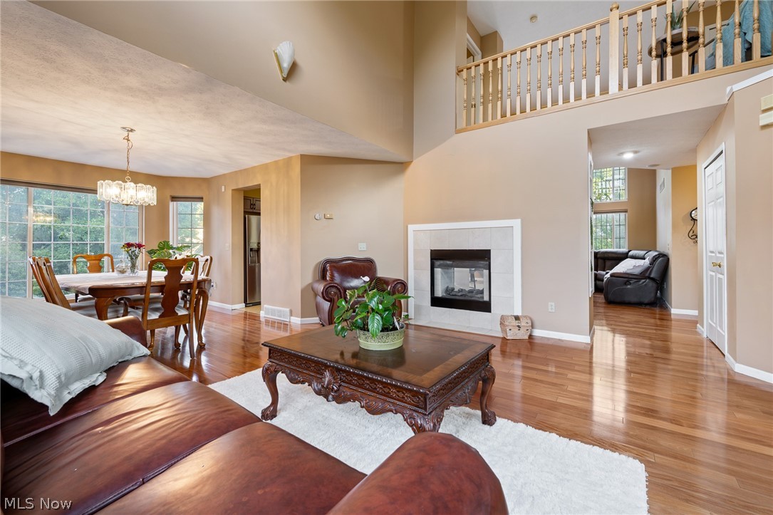 4851 Gateway Drive Property Photo 10