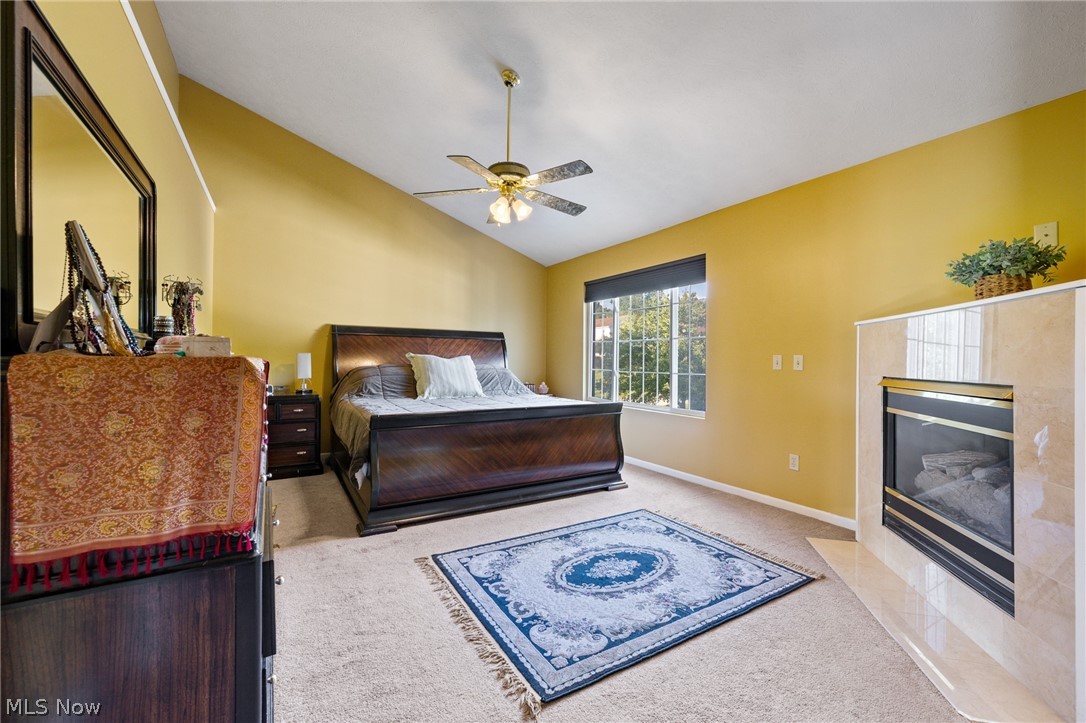 4851 Gateway Drive Property Photo 25