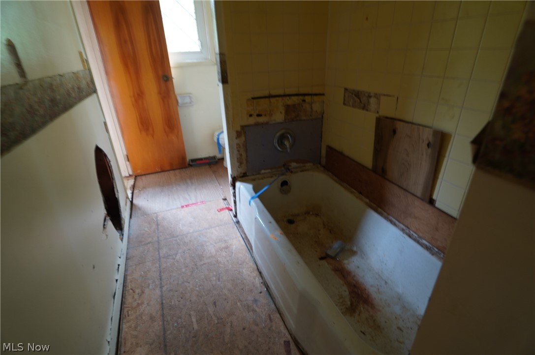 19 Hillcrest Drive Property Photo 13