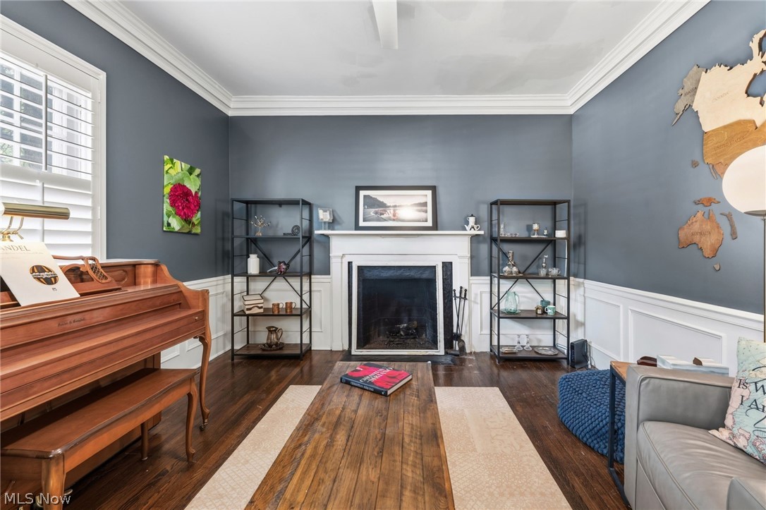 58 E Washington Street Property Photo 16