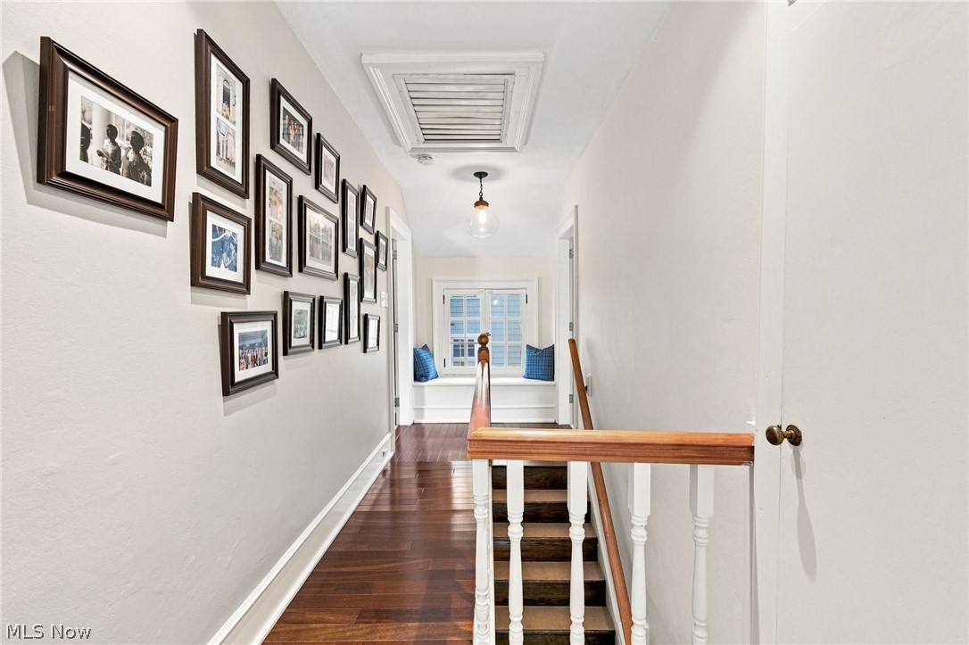 58 E Washington Street Property Photo 24