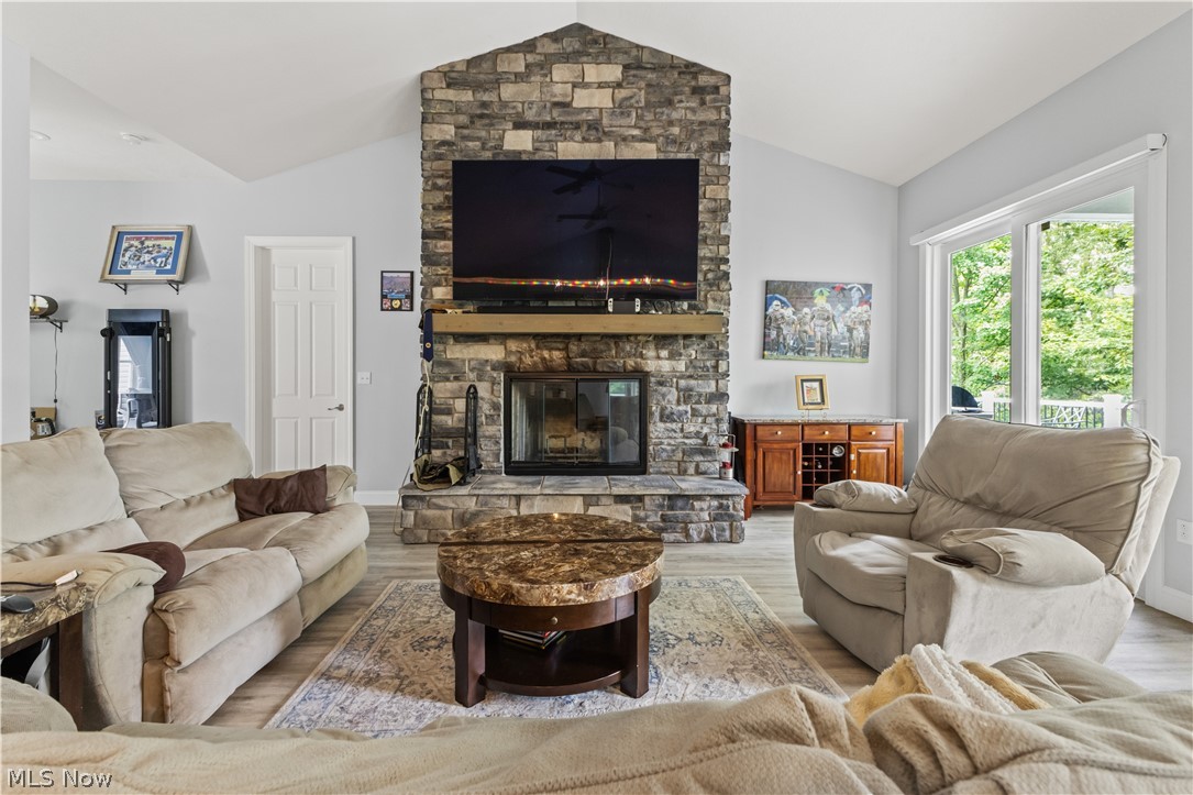 119 Riverside Drive Property Photo 11