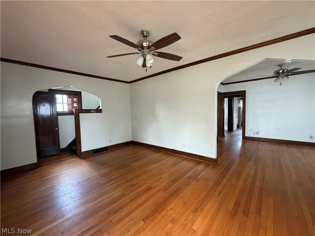 8127 Garfield Boulevard Property Photo 6
