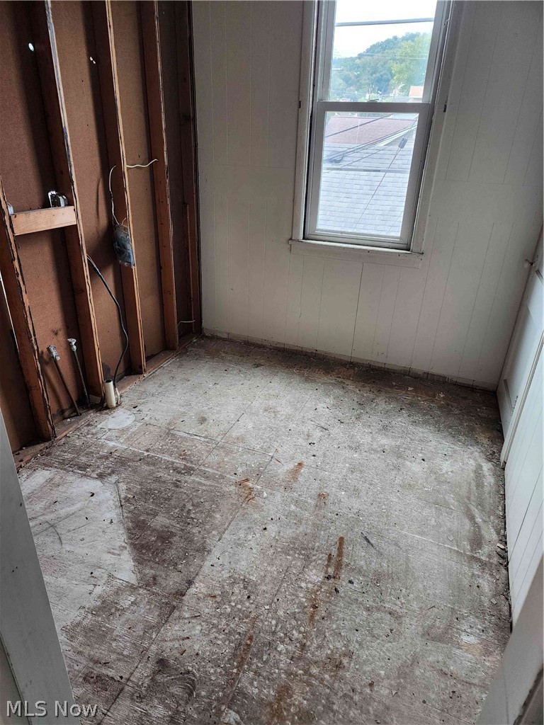 3985 Central Avenue Property Photo 11