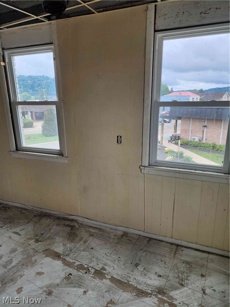 3985 Central Avenue Property Photo 14