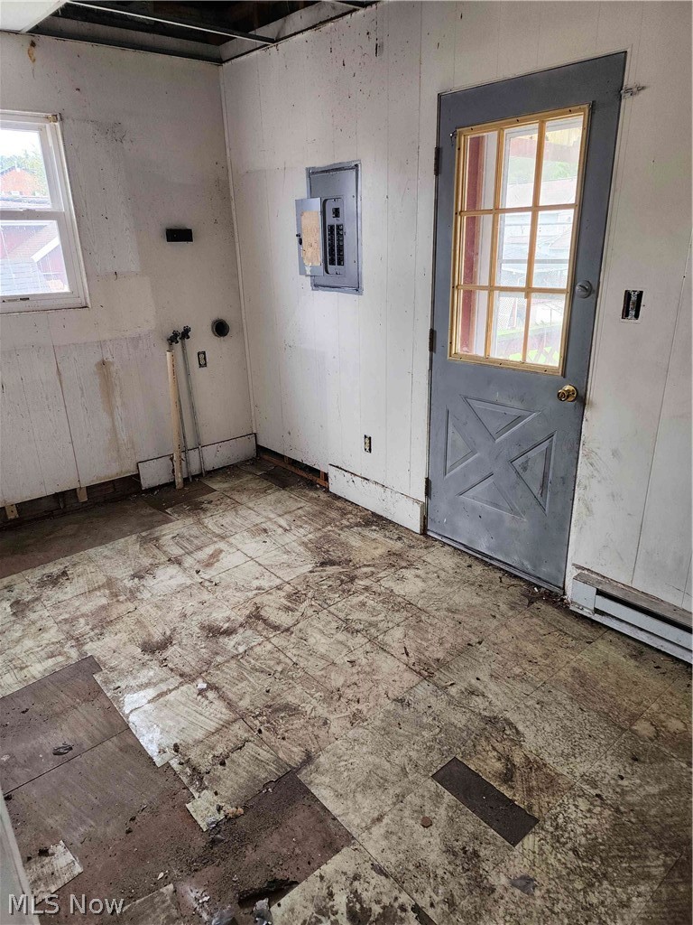 3985 Central Avenue Property Photo 15