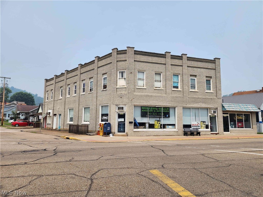3985 Central Avenue Property Photo 26