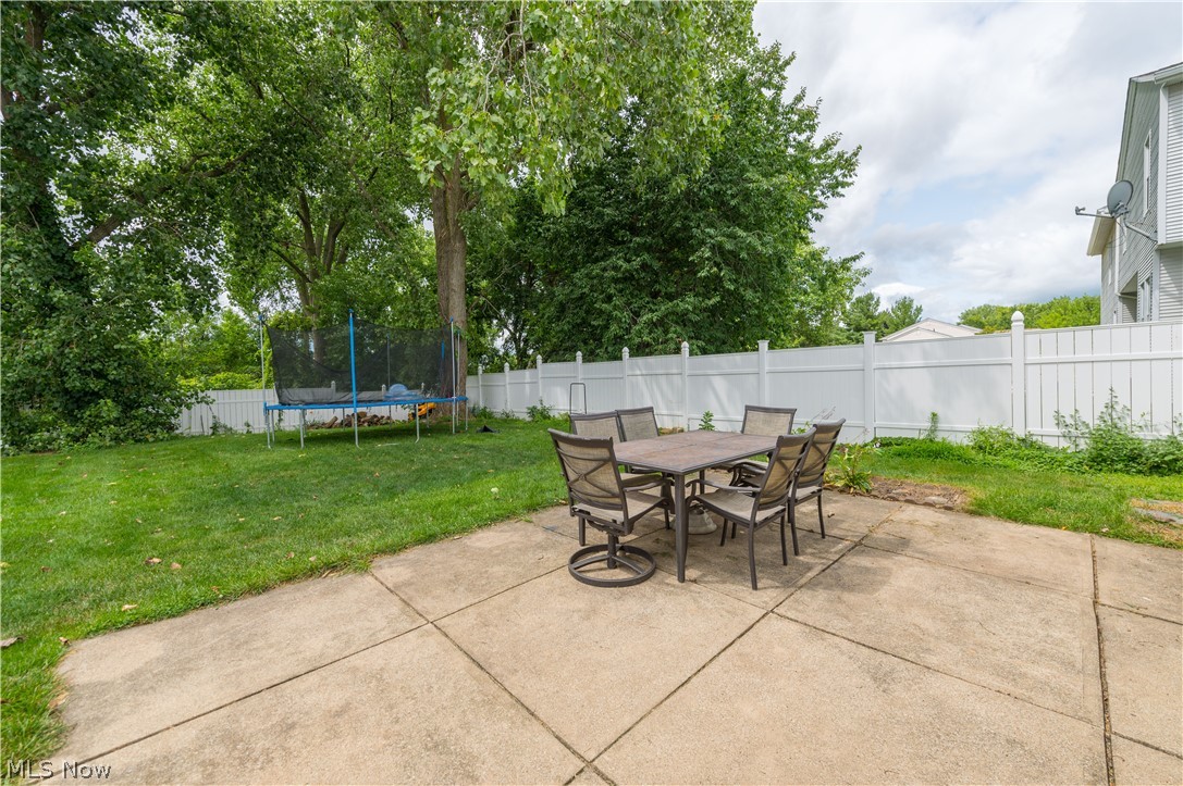 4218 Canterbury Drive Property Photo 7