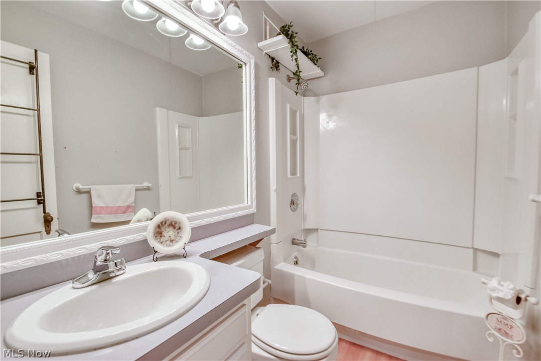 7347 Case Avenue Property Photo 15