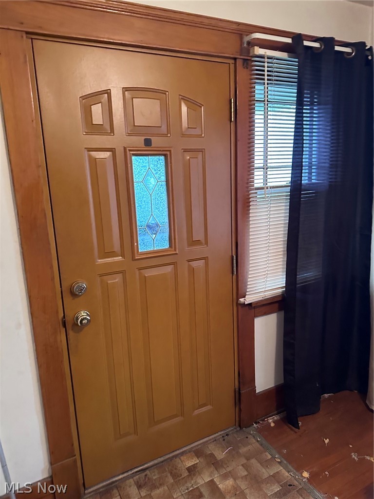 615 Washington Avenue Property Photo 4