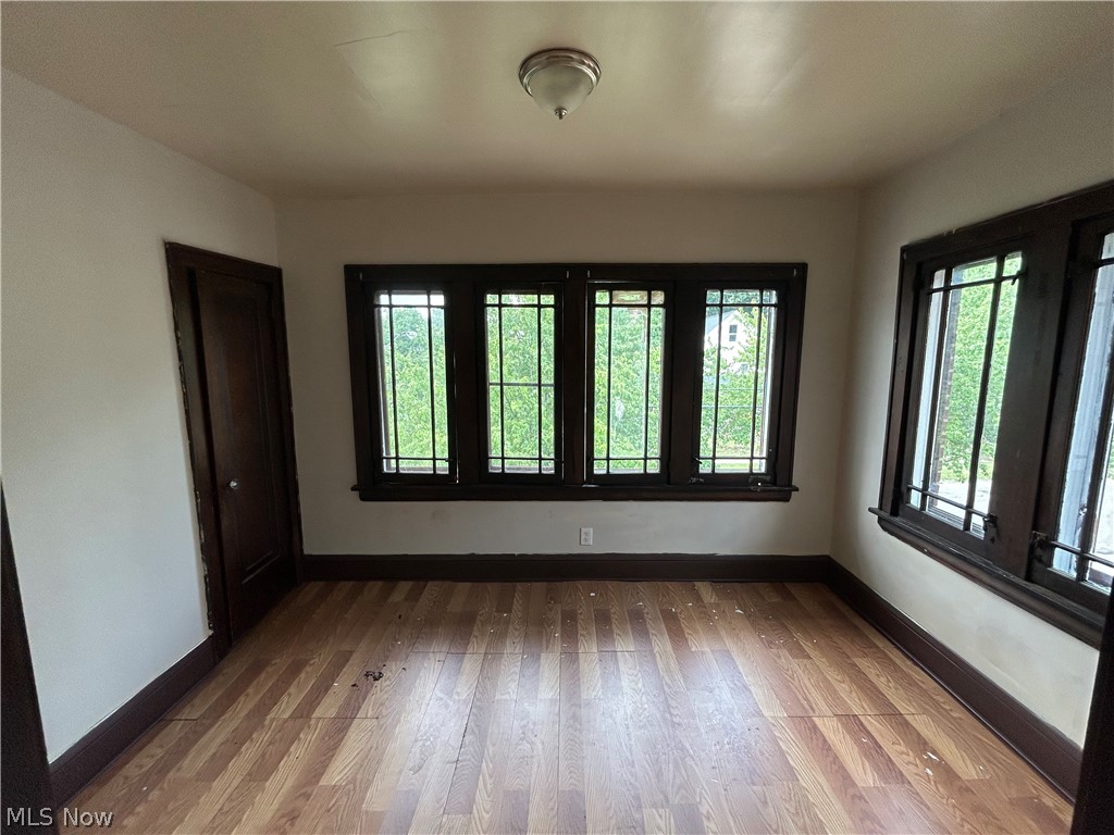 228 Cole Avenue Property Photo 3