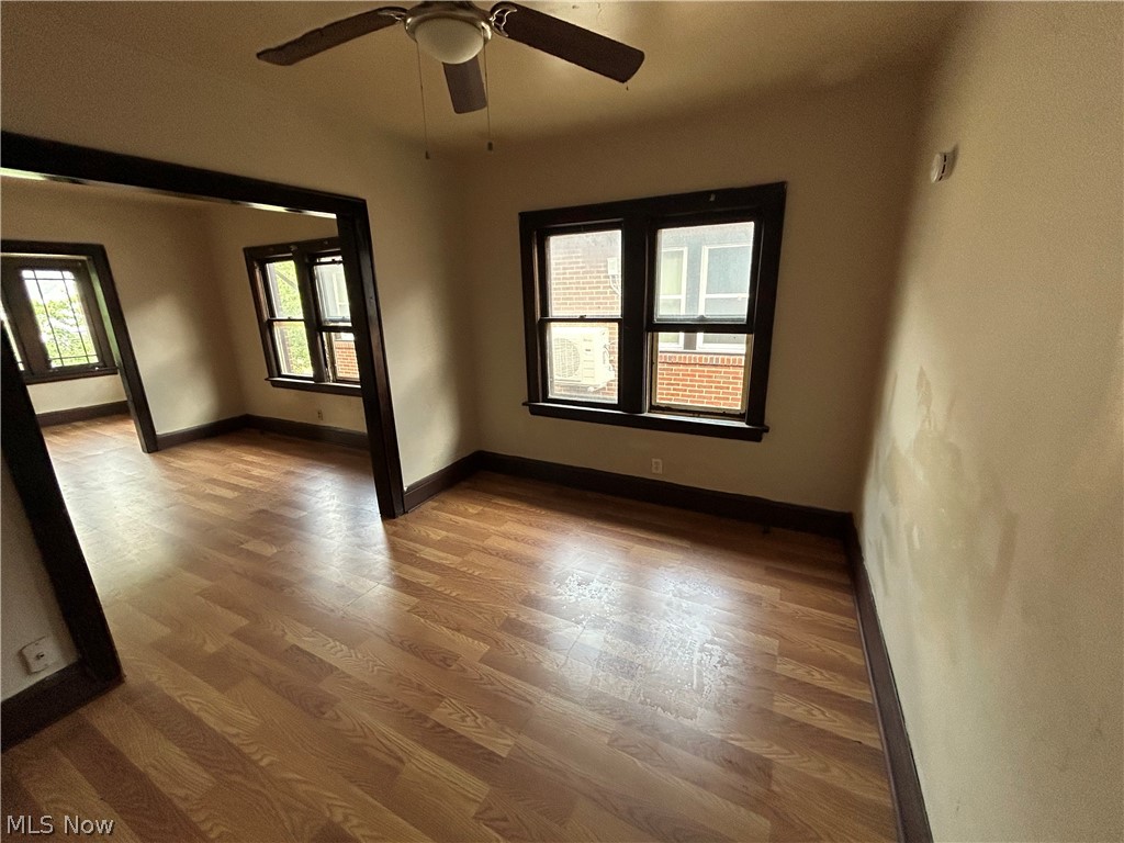 228 Cole Avenue Property Photo 6