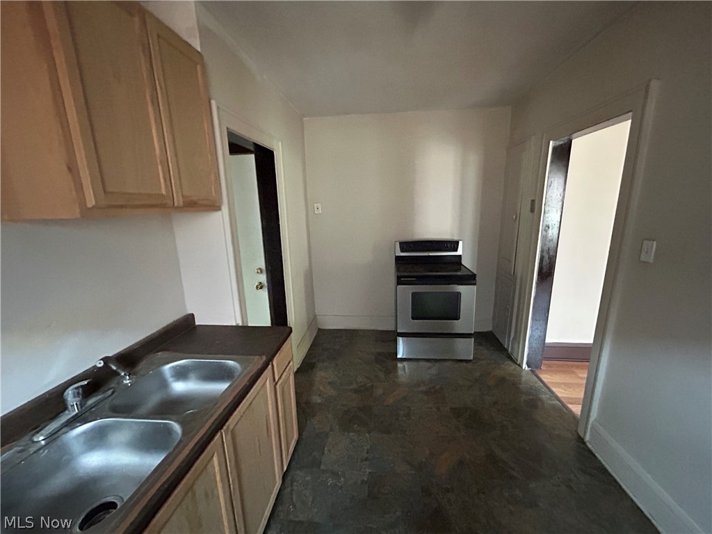 228 Cole Avenue Property Photo 12