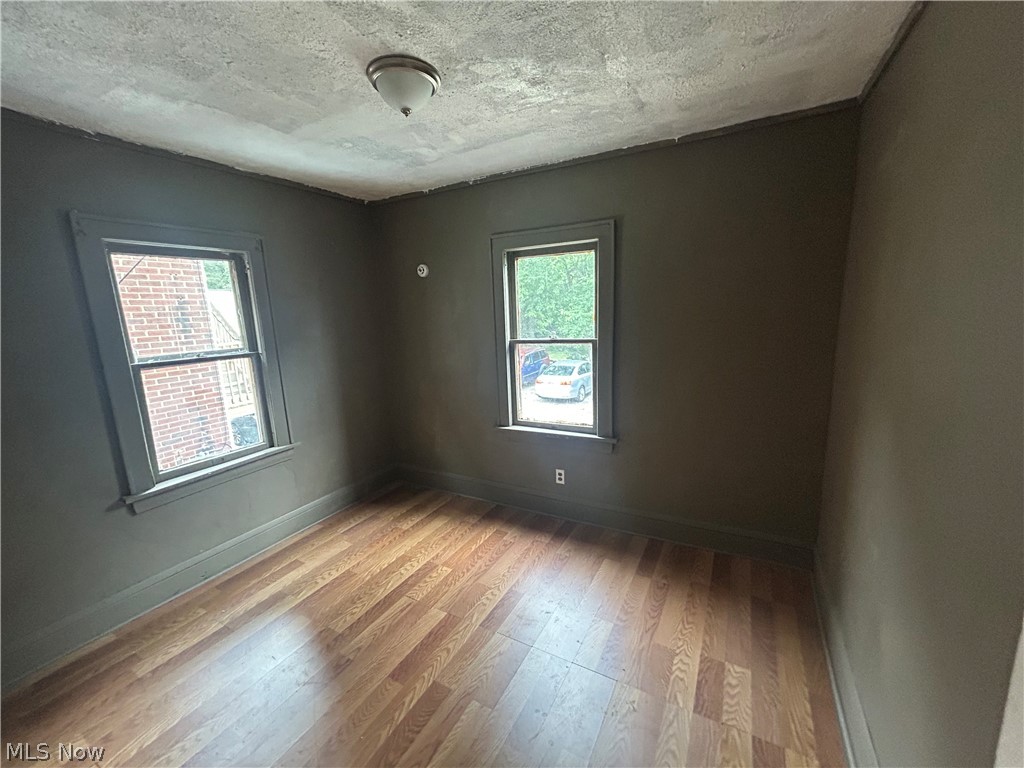 228 Cole Avenue Property Photo 22