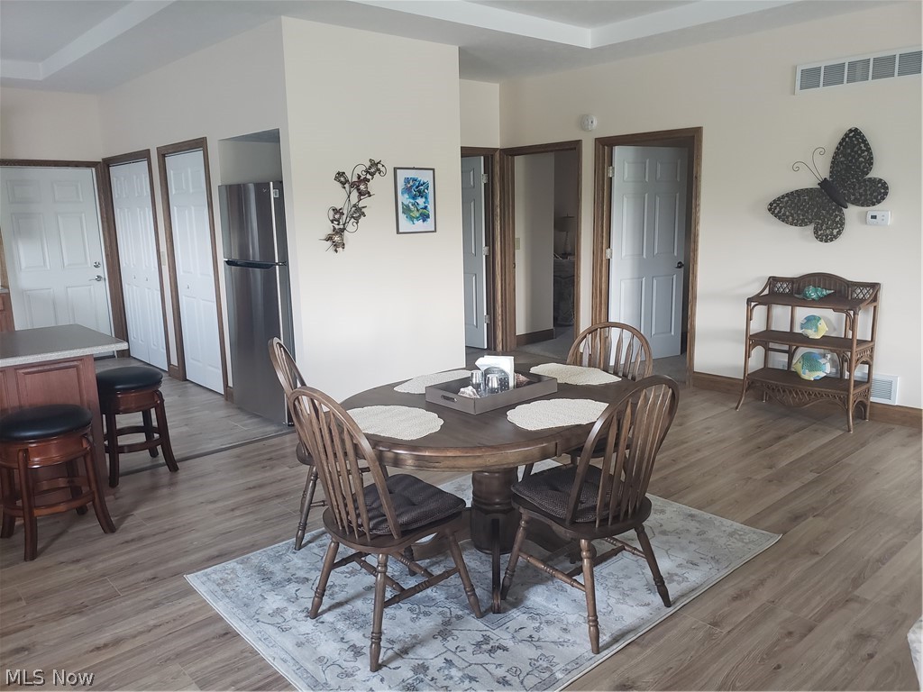 56269 Lakeview Drive Property Photo 6