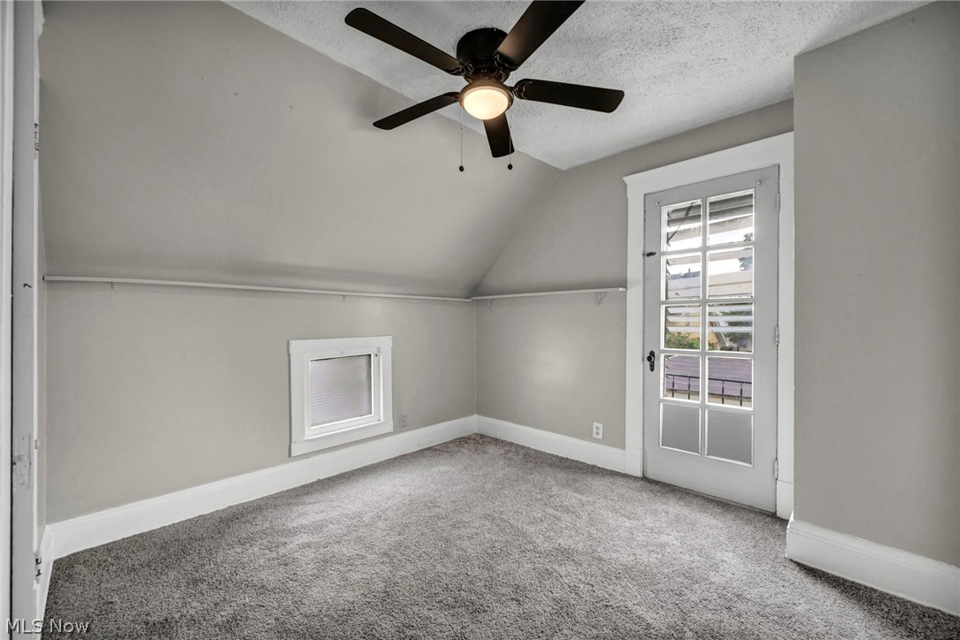 9825 Macon Avenue Property Photo 18