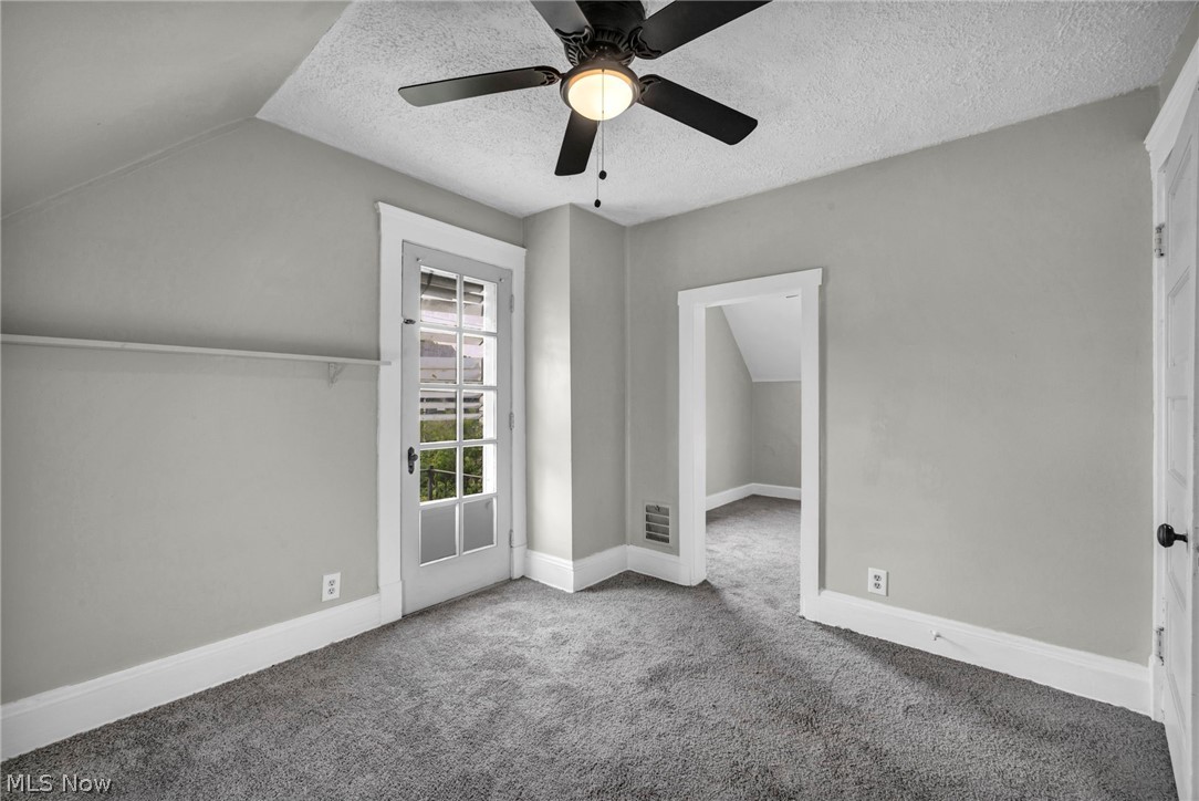 9825 Macon Avenue Property Photo 19