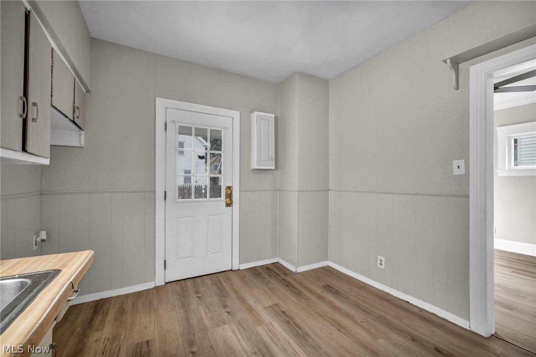 9825 Macon Avenue Property Photo 24